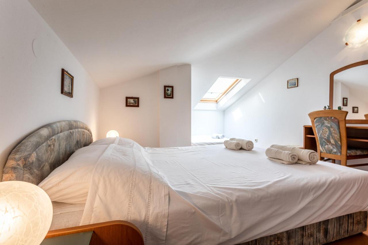 Apartment Tereza Малинська Екстер'єр фото